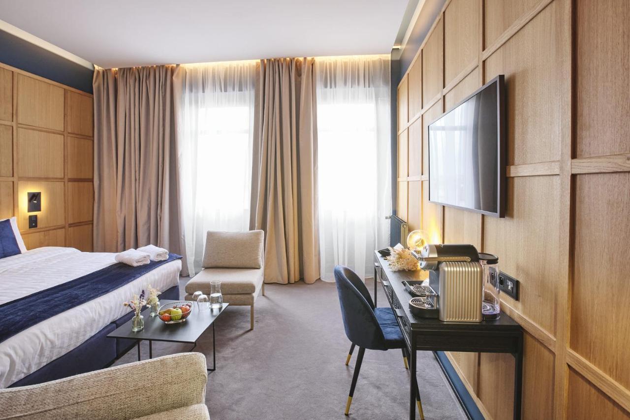Heym Hotel Bordeaux Bagian luar foto